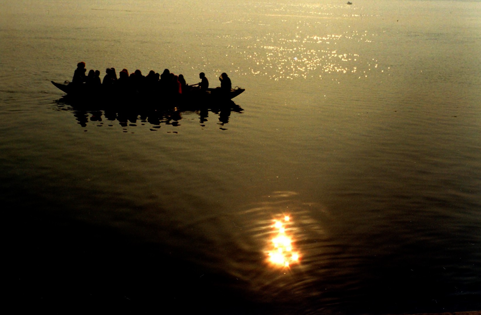 "Singing Pilgrims" by Ahron de Leeuw via Flickr (CC BY 2.0)